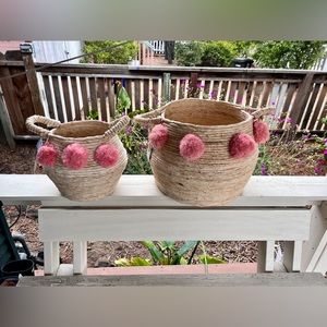 1 decorative baskets - only small available